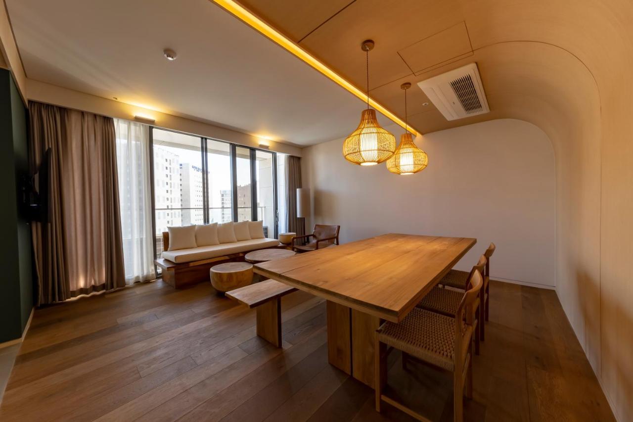 Hound Hotel Haeundae Signature Busan Exteriör bild
