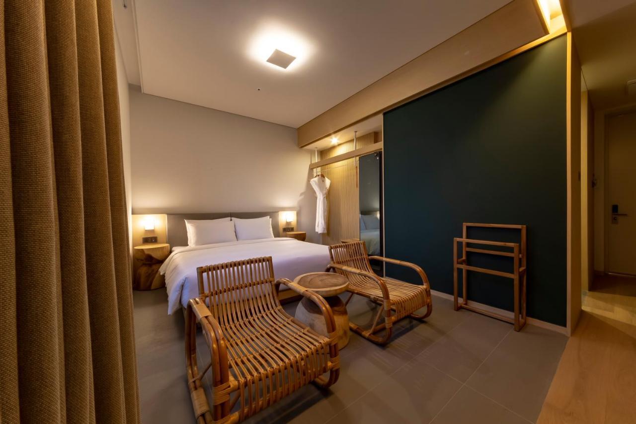 Hound Hotel Haeundae Signature Busan Exteriör bild
