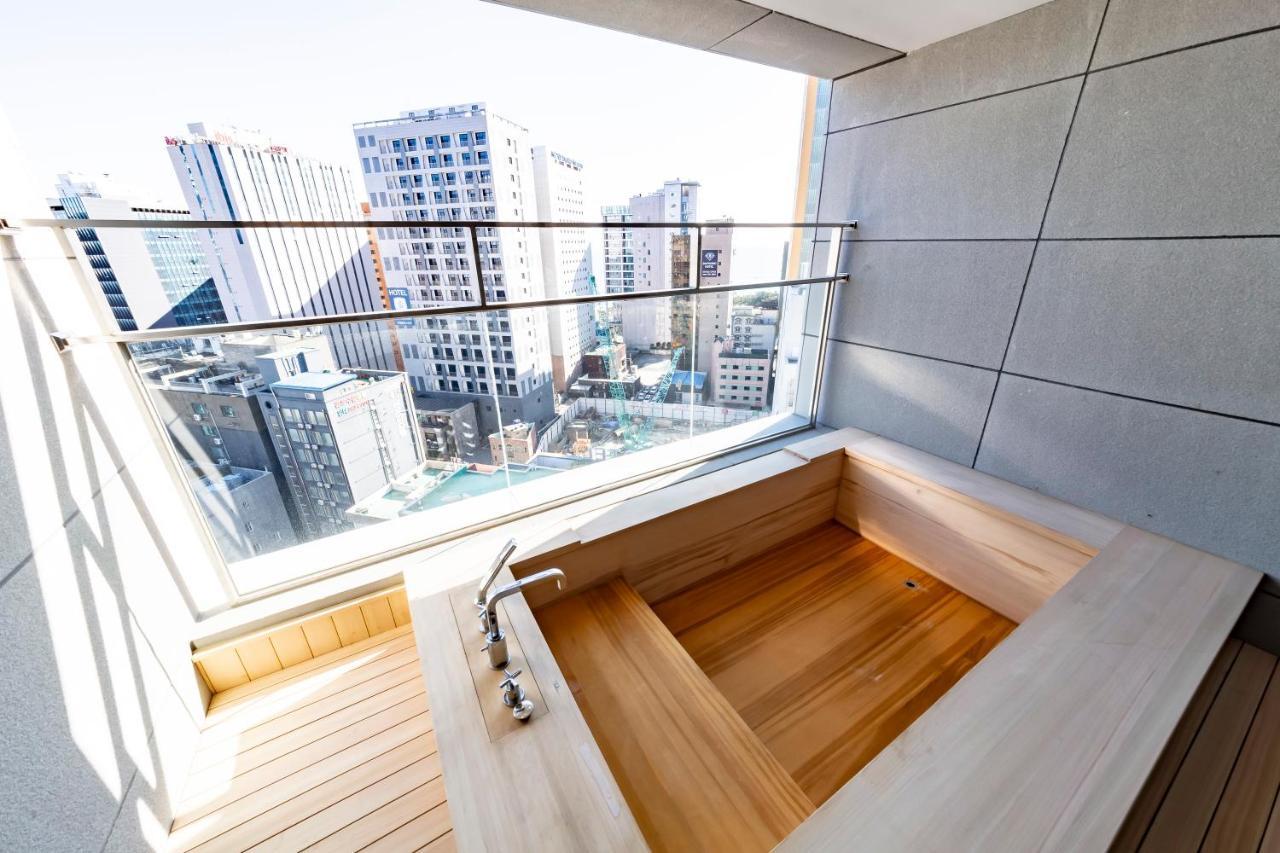 Hound Hotel Haeundae Signature Busan Exteriör bild