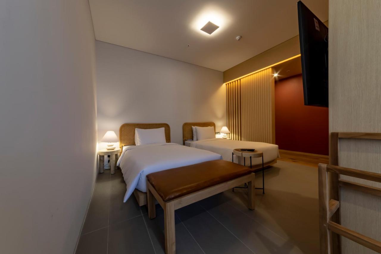 Hound Hotel Haeundae Signature Busan Exteriör bild