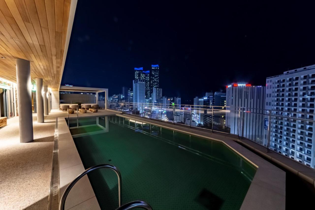 Hound Hotel Haeundae Signature Busan Exteriör bild