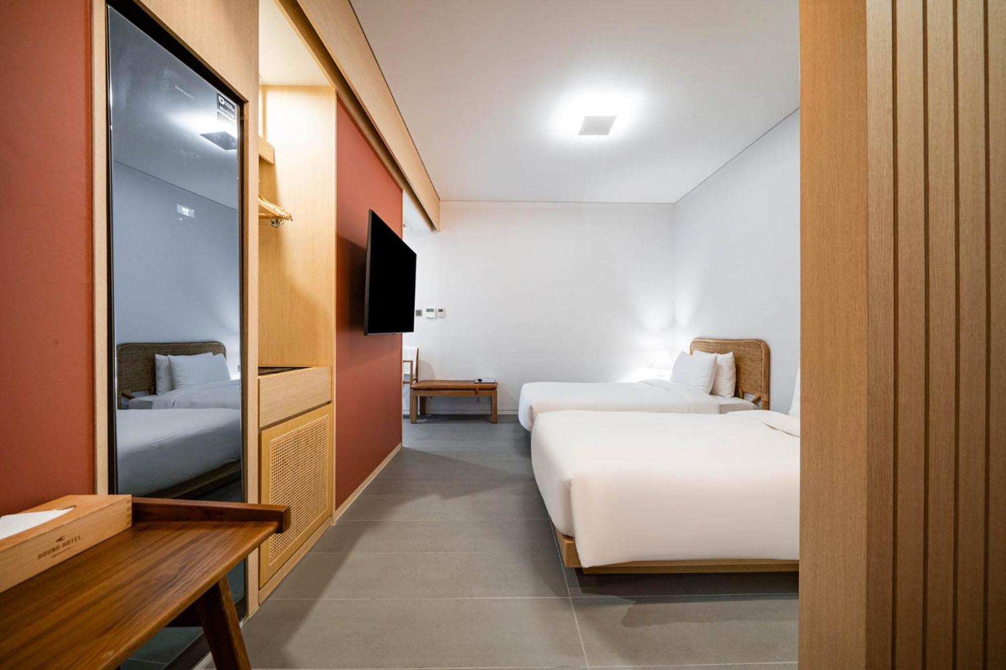 Hound Hotel Haeundae Signature Busan Exteriör bild