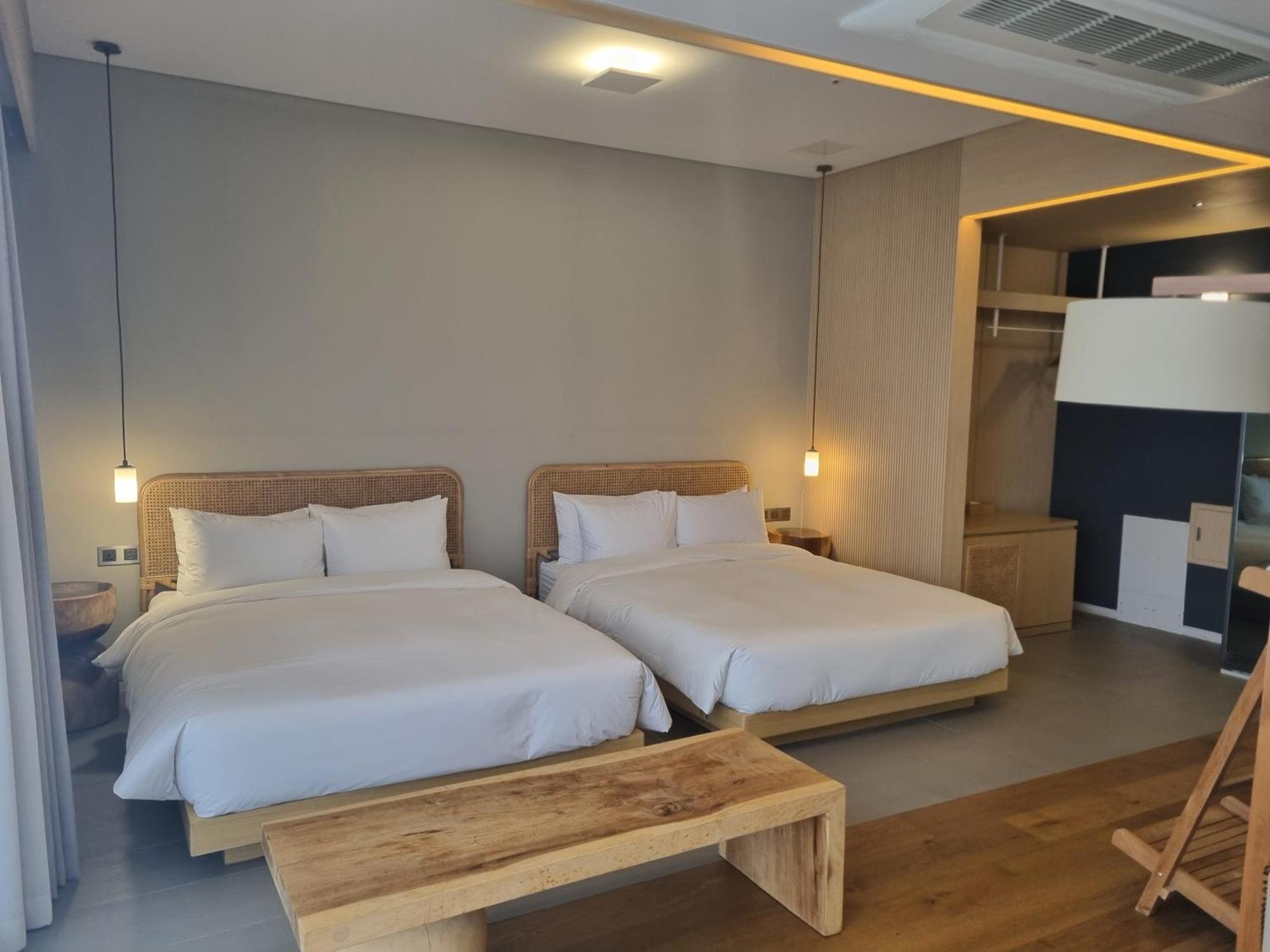 Hound Hotel Haeundae Signature Busan Exteriör bild