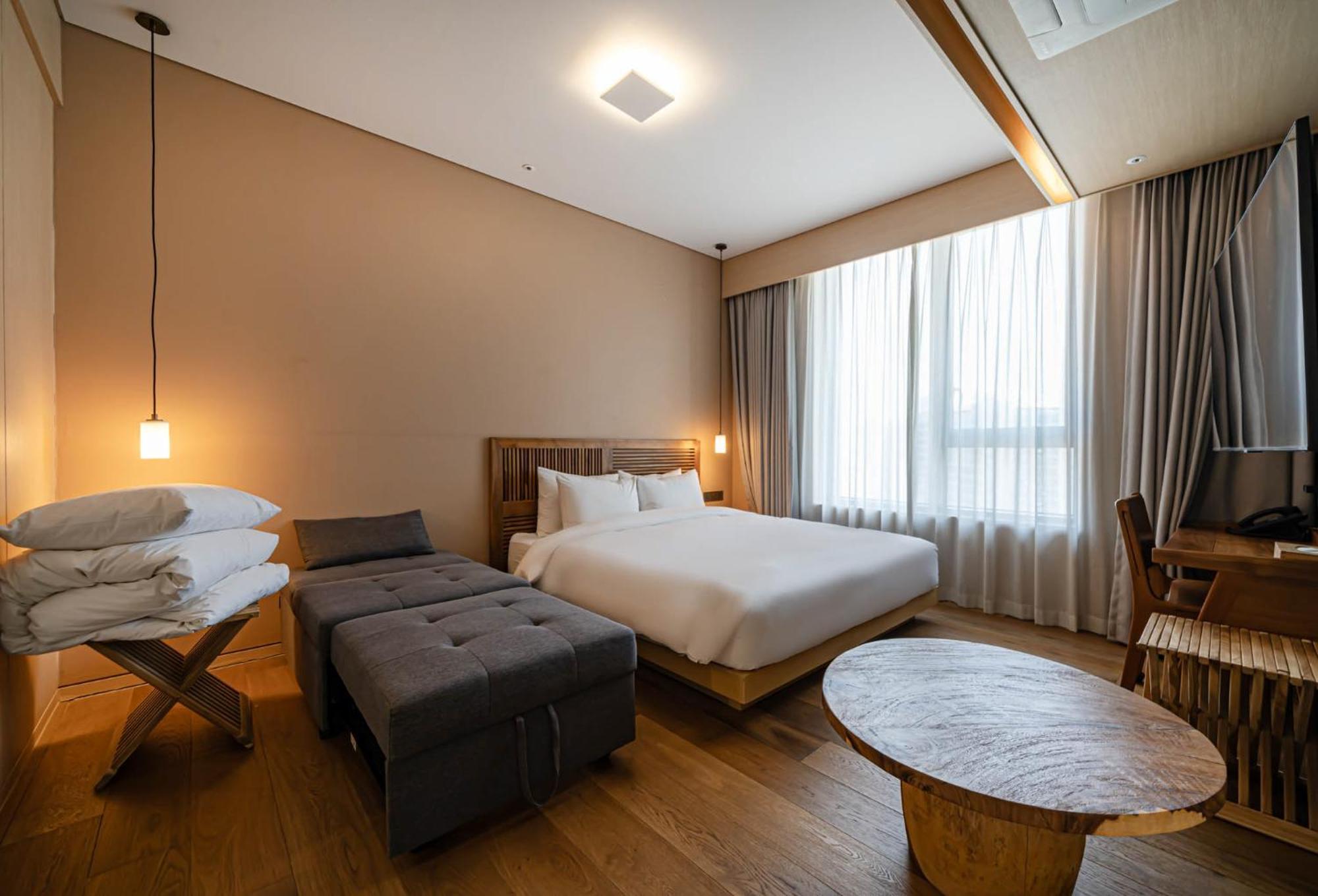 Hound Hotel Haeundae Signature Busan Exteriör bild
