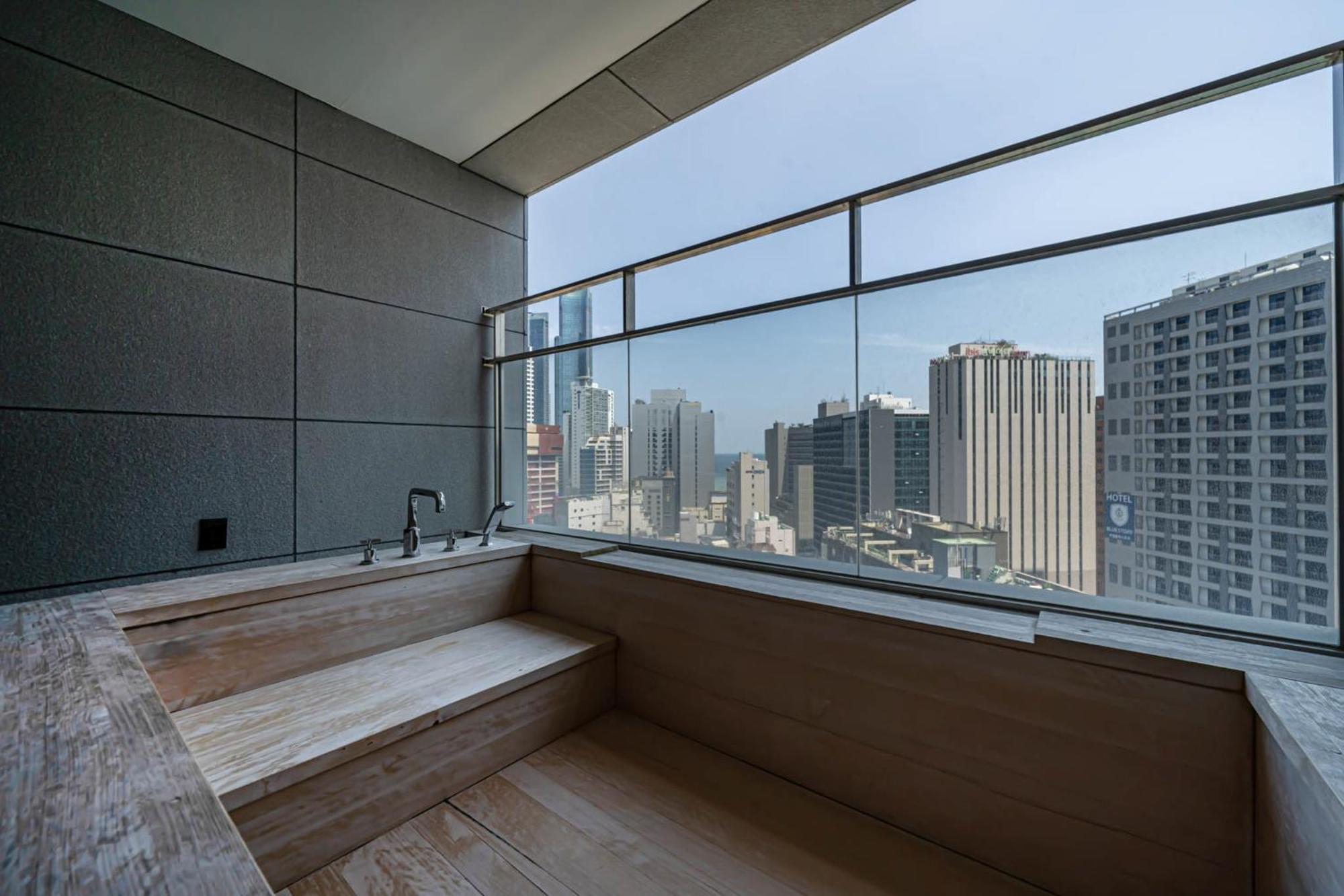 Hound Hotel Haeundae Signature Busan Exteriör bild